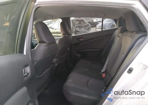 2018 Toyota Prius Two z USA, uszkodzony, nr VIN JTDKBRFU8J3589283